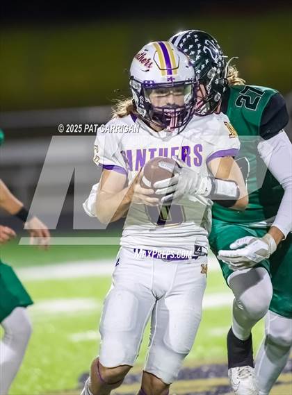 Thumbnail 3 in Bluff Dale vs. Mount Calm (UIL 1A Division 2 Football Bi-District) photogallery.