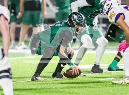 Thumbnail 3 in Bluff Dale vs. Mount Calm (UIL 1A Division 2 Football Bi-District) photogallery.