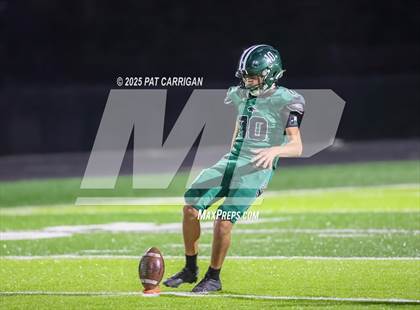 Thumbnail 1 in Bluff Dale vs. Mount Calm (UIL 1A Division 2 Football Bi-District) photogallery.