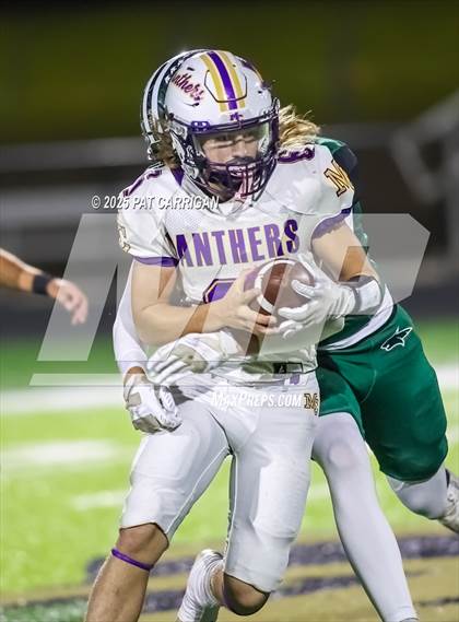 Thumbnail 2 in Bluff Dale vs. Mount Calm (UIL 1A Division 2 Football Bi-District) photogallery.