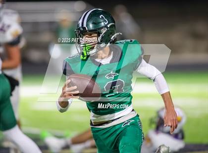 Thumbnail 2 in Bluff Dale vs. Mount Calm (UIL 1A Division 2 Football Bi-District) photogallery.