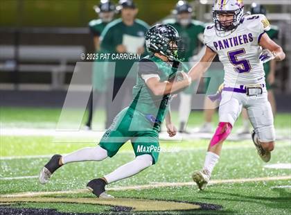 Thumbnail 1 in Bluff Dale vs. Mount Calm (UIL 1A Division 2 Football Bi-District) photogallery.