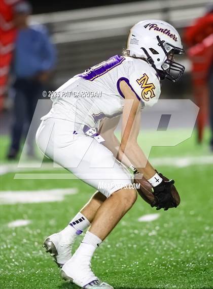Thumbnail 3 in Bluff Dale vs. Mount Calm (UIL 1A Division 2 Football Bi-District) photogallery.