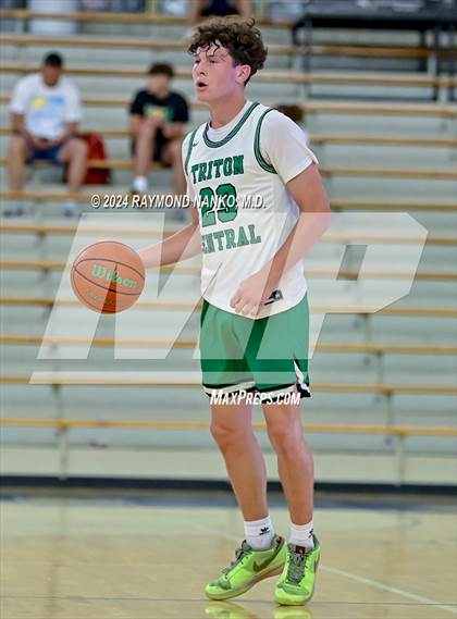 Thumbnail 2 in Southport vs Triton Central (IBCA / IHSAA Showcase) photogallery.