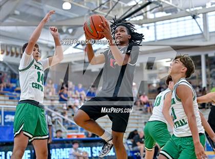 Thumbnail 3 in Southport vs Triton Central (IBCA / IHSAA Showcase) photogallery.