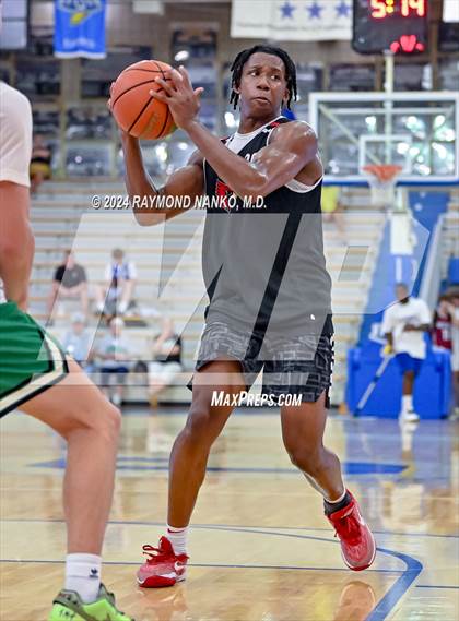 Thumbnail 3 in Southport vs Triton Central (IBCA / IHSAA Showcase) photogallery.