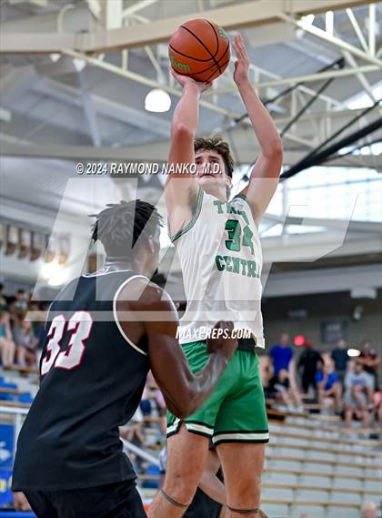 Thumbnail 3 in Southport vs Triton Central (IBCA / IHSAA Showcase) photogallery.