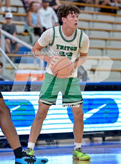 Thumbnail 3 in Southport vs Triton Central (IBCA / IHSAA Showcase) photogallery.