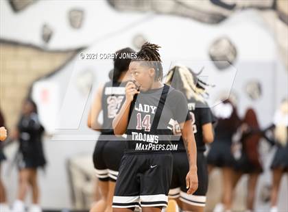 Thumbnail 1 in Dougherty vs Houston County (Bear Brawl Classic) photogallery.