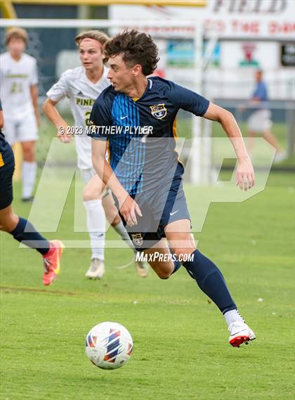 Thumbnail 1 in Cape Fear vs. Pinecrest (Battle for the Bell - First Round) photogallery.