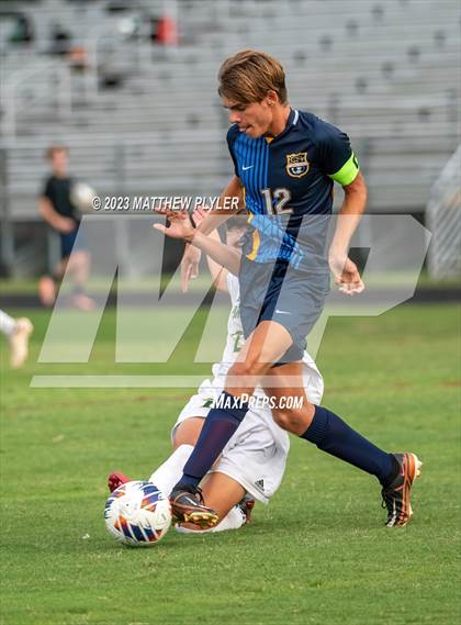Thumbnail 1 in Cape Fear vs. Pinecrest (Battle for the Bell - First Round) photogallery.