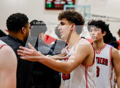Thumbnail 3 in Oak Grove vs Burlingame (CCS Division III Round 2 @ Aragon) photogallery.
