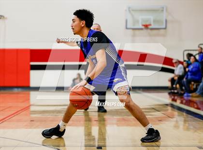 Thumbnail 3 in Oak Grove vs Burlingame (CCS Division III Round 2 @ Aragon) photogallery.