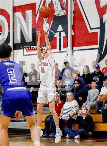 Thumbnail 2 in Oak Grove vs Burlingame (CCS Division III Round 2 @ Aragon) photogallery.