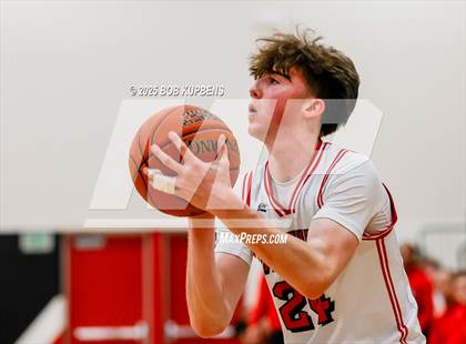 Thumbnail 1 in Oak Grove vs Burlingame (CCS Division III Round 2 @ Aragon) photogallery.