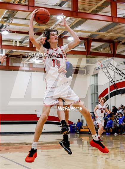 Thumbnail 1 in Oak Grove vs Burlingame (CCS Division III Round 2 @ Aragon) photogallery.