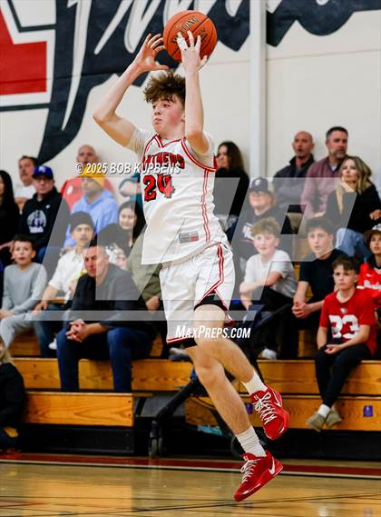 Thumbnail 3 in Oak Grove vs Burlingame (CCS Division III Round 2 @ Aragon) photogallery.