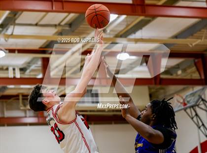 Thumbnail 2 in Oak Grove vs Burlingame (CCS Division III Round 2 @ Aragon) photogallery.