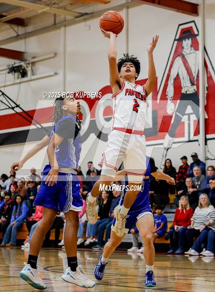 Thumbnail 3 in Oak Grove vs Burlingame (CCS Division III Round 2 @ Aragon) photogallery.