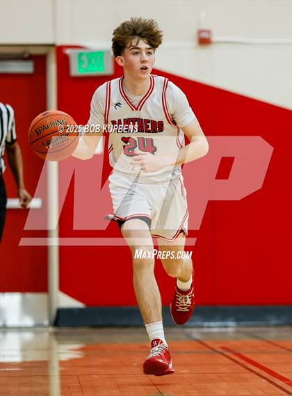 Thumbnail 2 in Oak Grove vs Burlingame (CCS Division III Round 2 @ Aragon) photogallery.