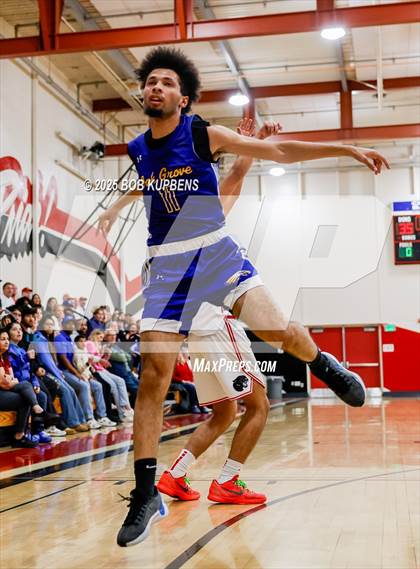 Thumbnail 3 in Oak Grove vs Burlingame (CCS Division III Round 2 @ Aragon) photogallery.