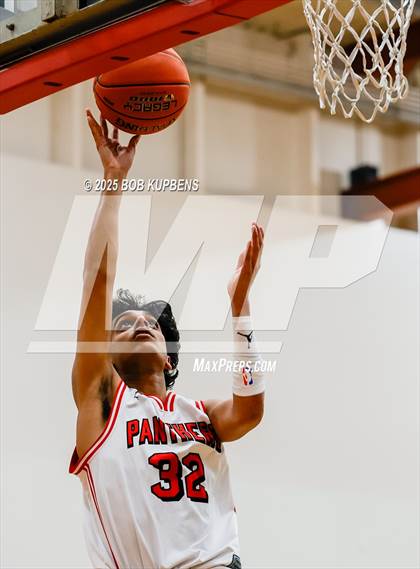 Thumbnail 2 in Oak Grove vs Burlingame (CCS Division III Round 2 @ Aragon) photogallery.