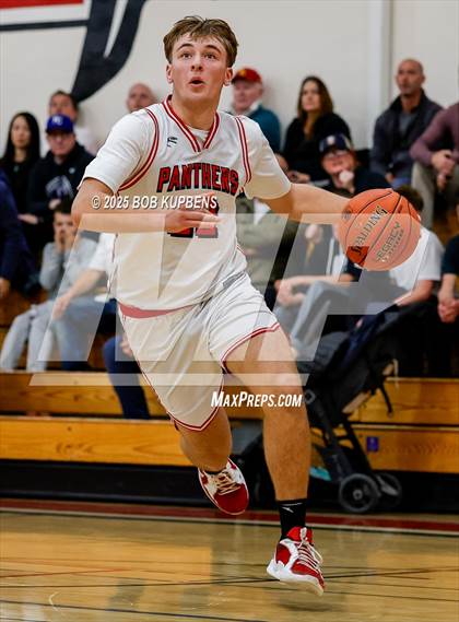 Thumbnail 3 in Oak Grove vs Burlingame (CCS Division III Round 2 @ Aragon) photogallery.