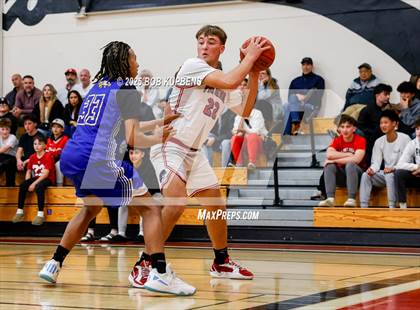 Thumbnail 3 in Oak Grove vs Burlingame (CCS Division III Round 2 @ Aragon) photogallery.