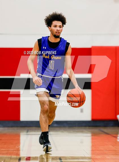 Thumbnail 3 in Oak Grove vs Burlingame (CCS Division III Round 2 @ Aragon) photogallery.