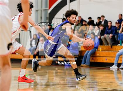 Thumbnail 2 in Oak Grove vs Burlingame (CCS Division III Round 2 @ Aragon) photogallery.