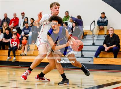 Thumbnail 3 in Oak Grove vs Burlingame (CCS Division III Round 2 @ Aragon) photogallery.