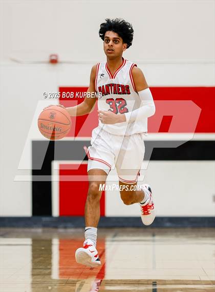 Thumbnail 1 in Oak Grove vs Burlingame (CCS Division III Round 2 @ Aragon) photogallery.