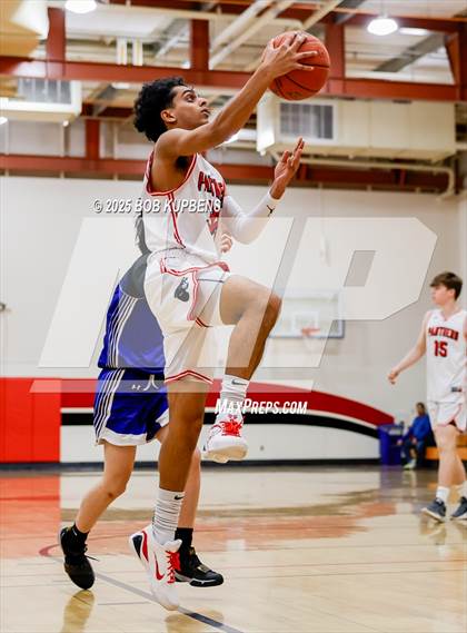 Thumbnail 2 in Oak Grove vs Burlingame (CCS Division III Round 2 @ Aragon) photogallery.