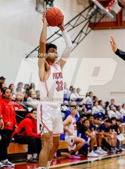 Thumbnail 1 in Oak Grove vs Burlingame (CCS Division III Round 2 @ Aragon) photogallery.