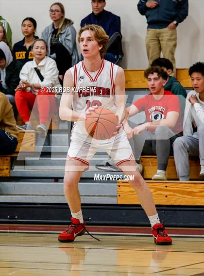 Thumbnail 2 in Oak Grove vs Burlingame (CCS Division III Round 2 @ Aragon) photogallery.