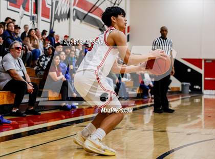 Thumbnail 3 in Oak Grove vs Burlingame (CCS Division III Round 2 @ Aragon) photogallery.