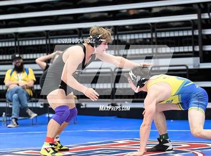 Thumbnail 1 in UHSAA 6A State Tournament photogallery.