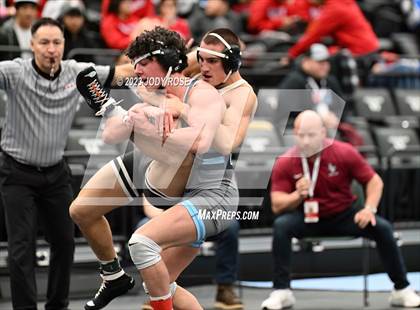 Thumbnail 2 in UHSAA 6A State Tournament photogallery.