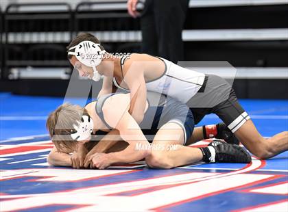 Thumbnail 3 in UHSAA 6A State Tournament photogallery.