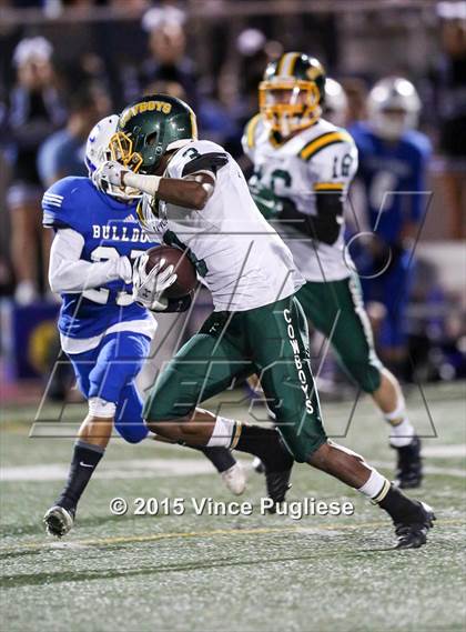 Thumbnail 3 in Canyon vs. Burbank photogallery.