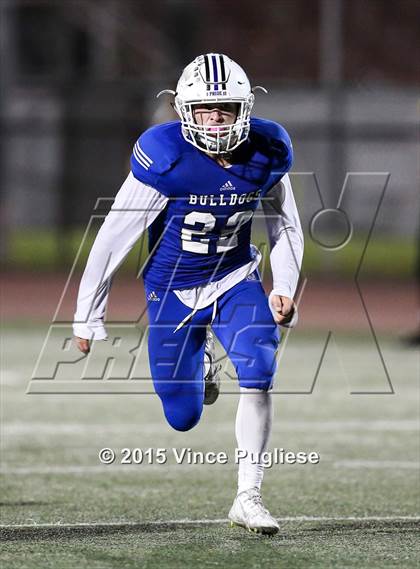Thumbnail 2 in Canyon vs. Burbank photogallery.