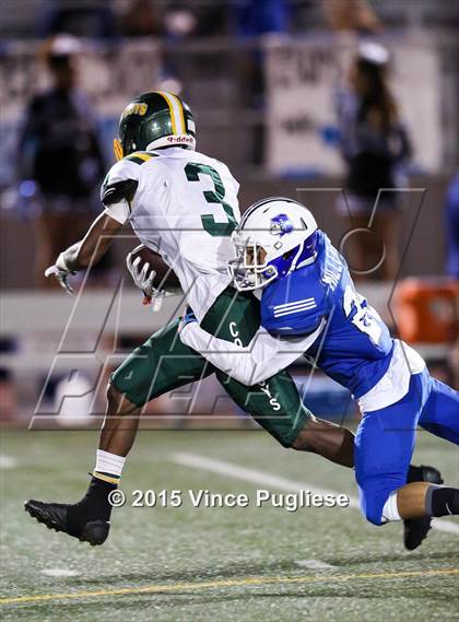 Thumbnail 3 in Canyon vs. Burbank photogallery.