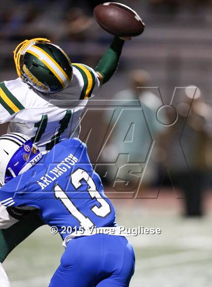 Thumbnail 3 in Canyon vs. Burbank photogallery.