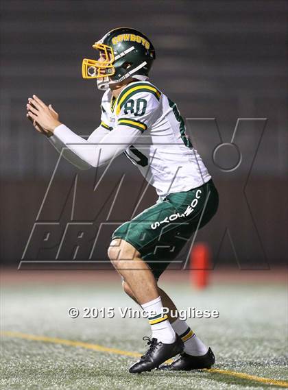 Thumbnail 1 in Canyon vs. Burbank photogallery.
