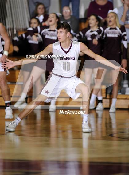 Thumbnail 3 in Sesser-Valier vs Benton (Benton Invitational Tournament) photogallery.