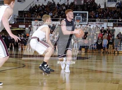 Thumbnail 2 in Sesser-Valier vs Benton (Benton Invitational Tournament) photogallery.