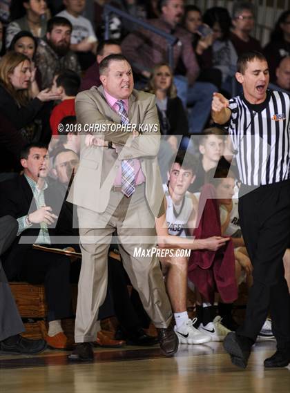 Thumbnail 2 in Sesser-Valier vs Benton (Benton Invitational Tournament) photogallery.