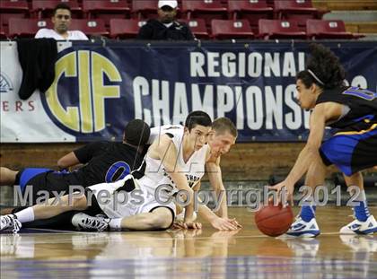 Thumbnail 2 in Newark Memorial vs. Archbishop Mitty (CIF D2 NorCal Regional Final) photogallery.