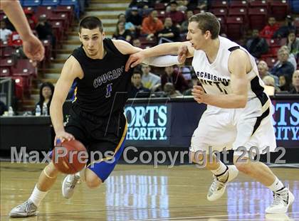 Thumbnail 1 in Newark Memorial vs. Archbishop Mitty (CIF D2 NorCal Regional Final) photogallery.