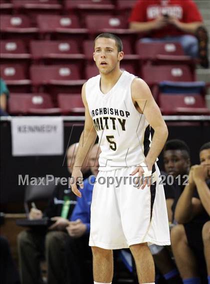 Thumbnail 3 in Newark Memorial vs. Archbishop Mitty (CIF D2 NorCal Regional Final) photogallery.